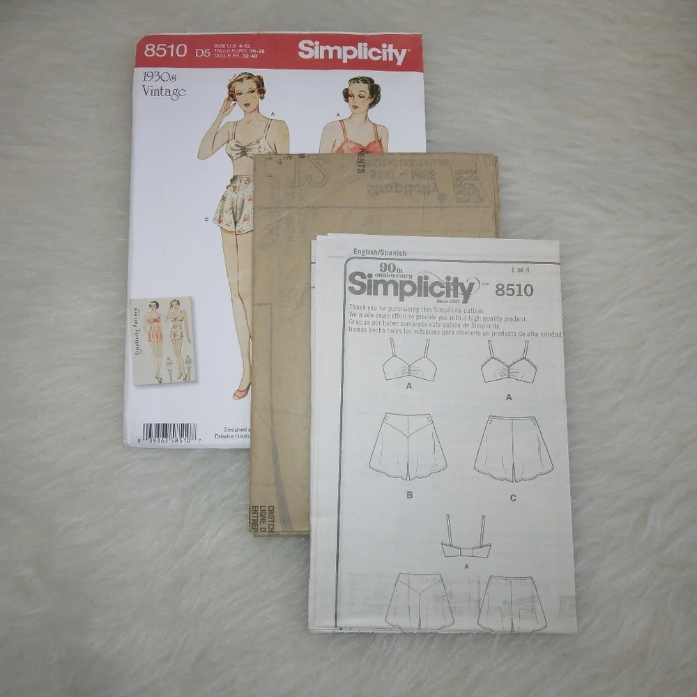 Simplicity 8510 1930s vintage bra & panties sz 4-12